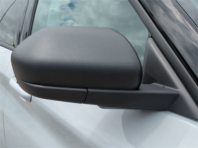 2025 Ford Explorer photo 10