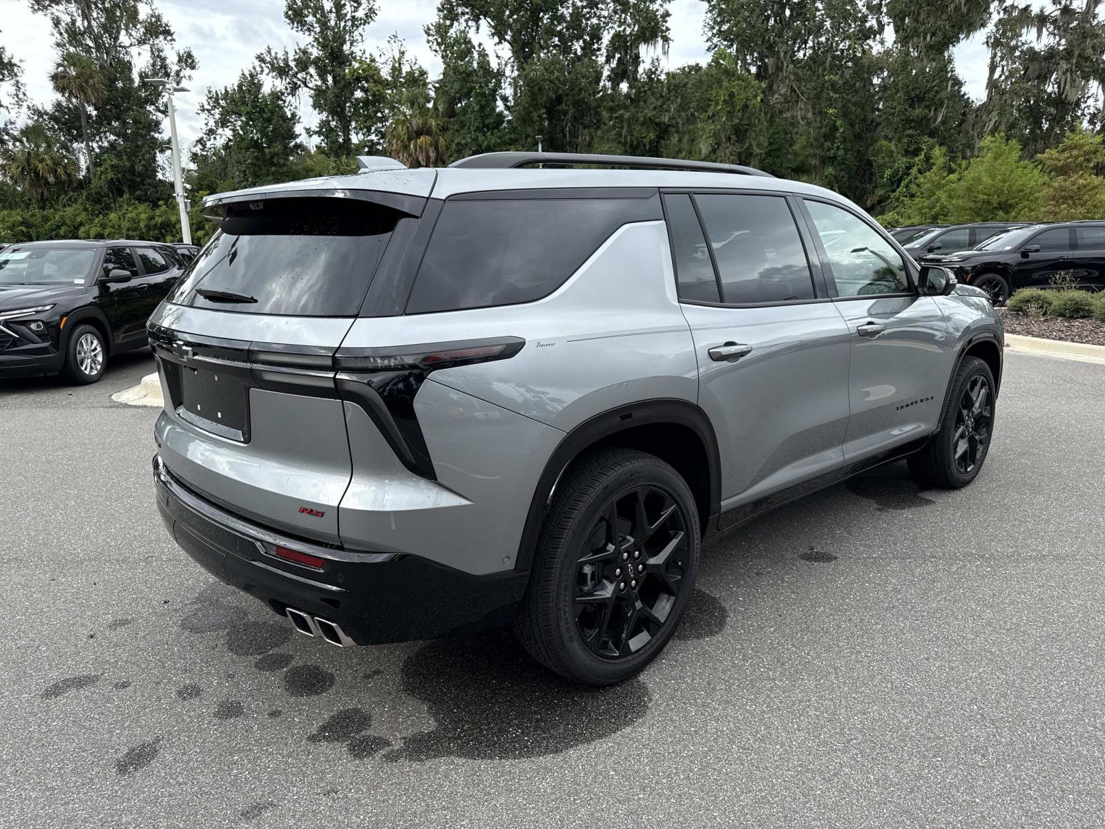 2026 Chevrolet Traverse RS photo 3