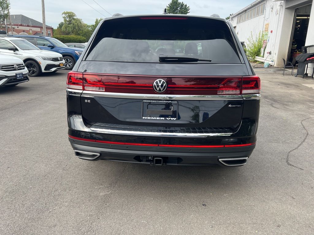 2026 Volkswagen Atlas SE Technology photo 6