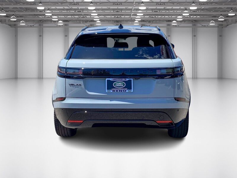 2025 Land Rover Range Rover Velar SE photo 4