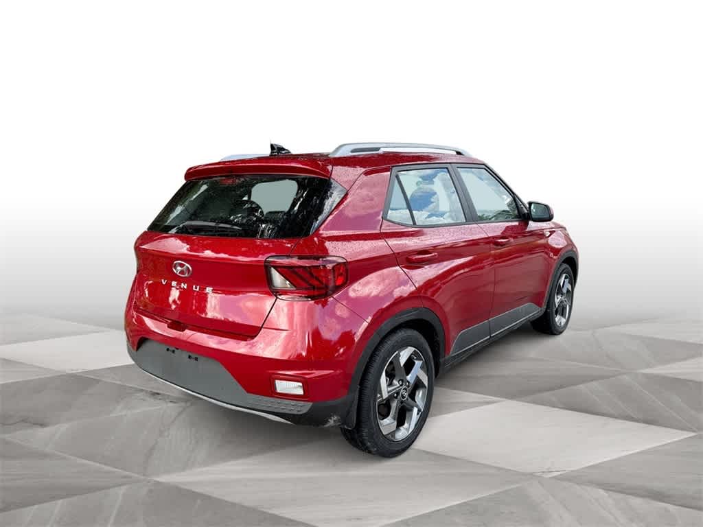 2022 Hyundai Venue SEL Limited photo 7