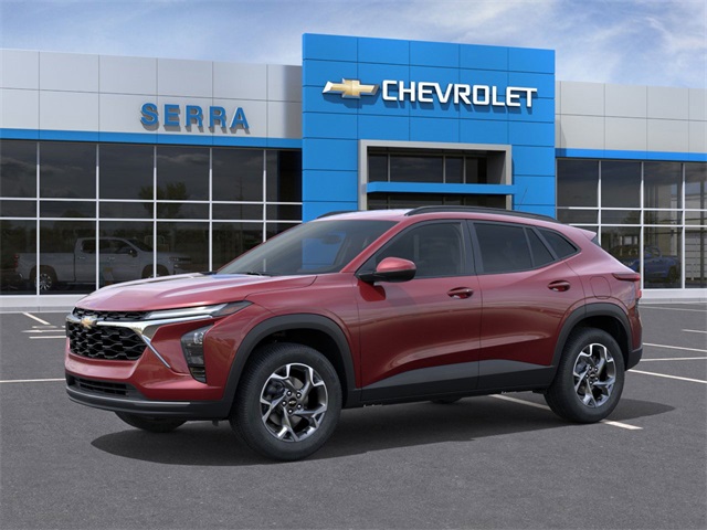 2025 Chevrolet Trax LT photo 2