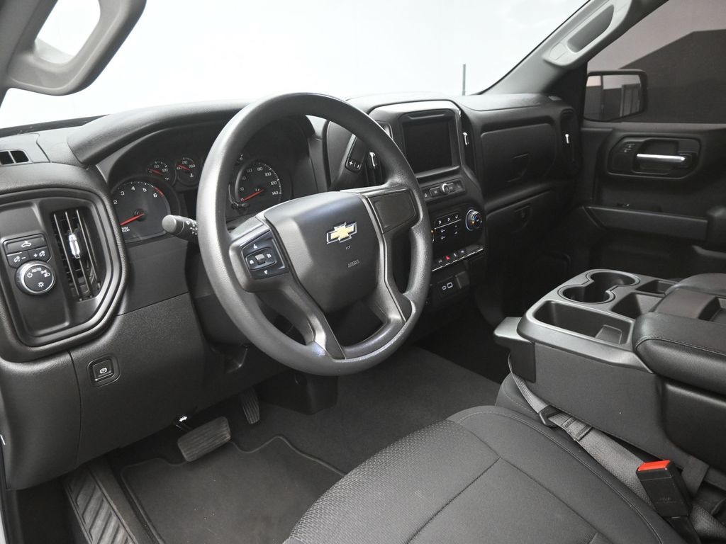 2021 Chevrolet Silverado 1500 Custom photo 17
