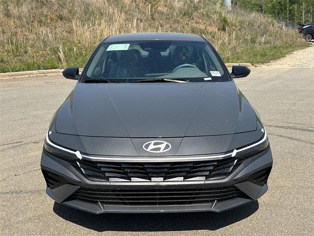 2025 Hyundai Elantra Hybrid SEL Sport photo 3