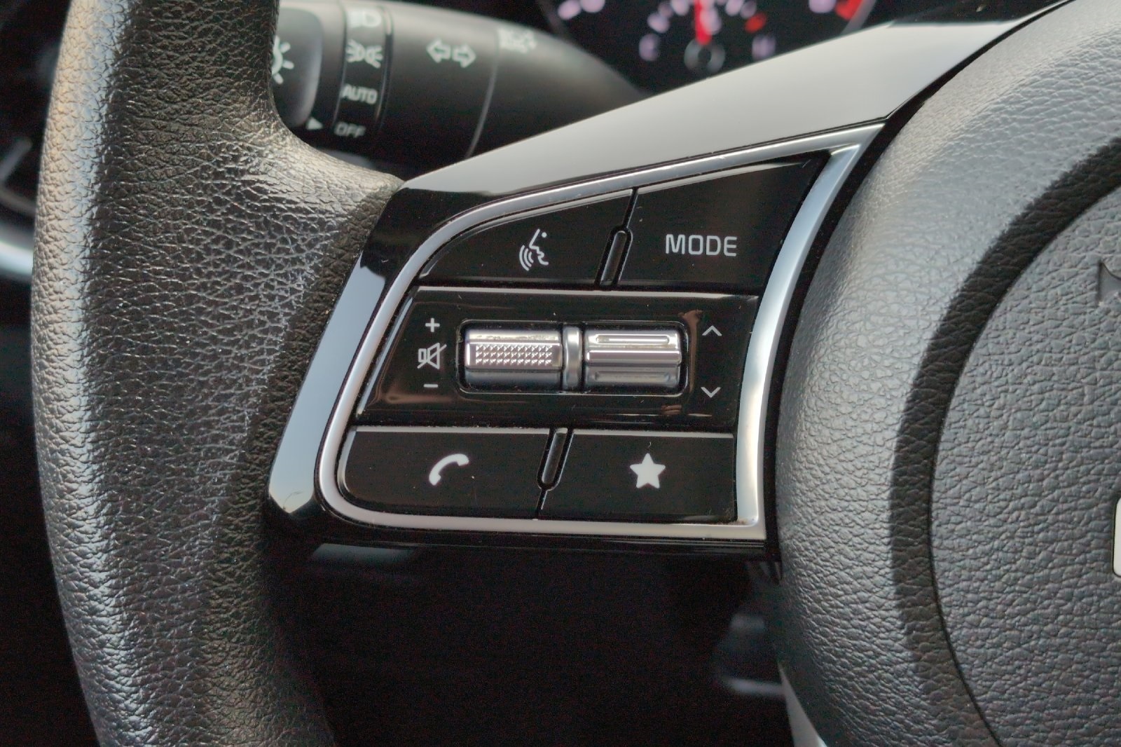 2023 Kia Forte LX photo 23