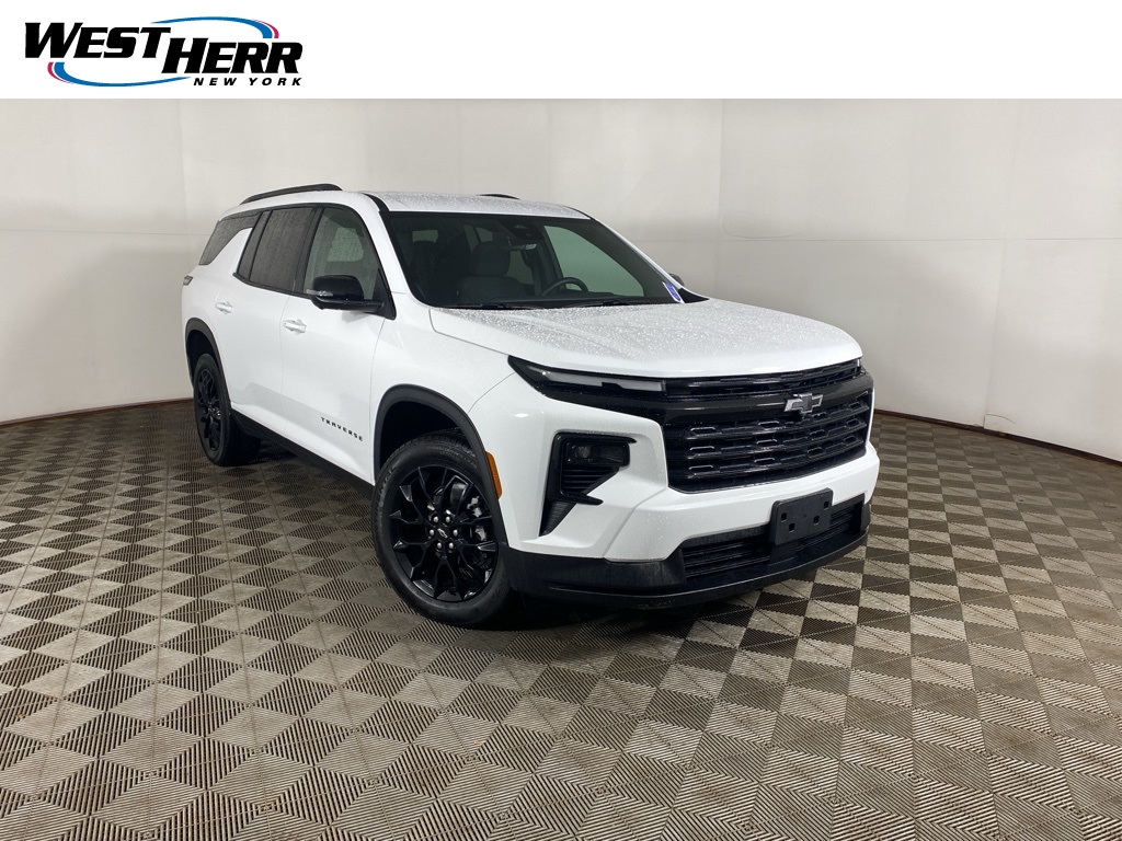 2026 Chevrolet Traverse LT's photo