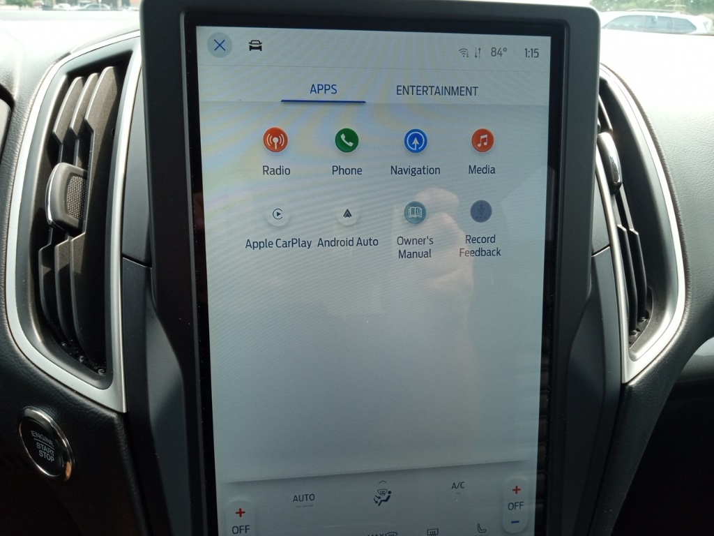2023 Ford Edge SEL photo 29