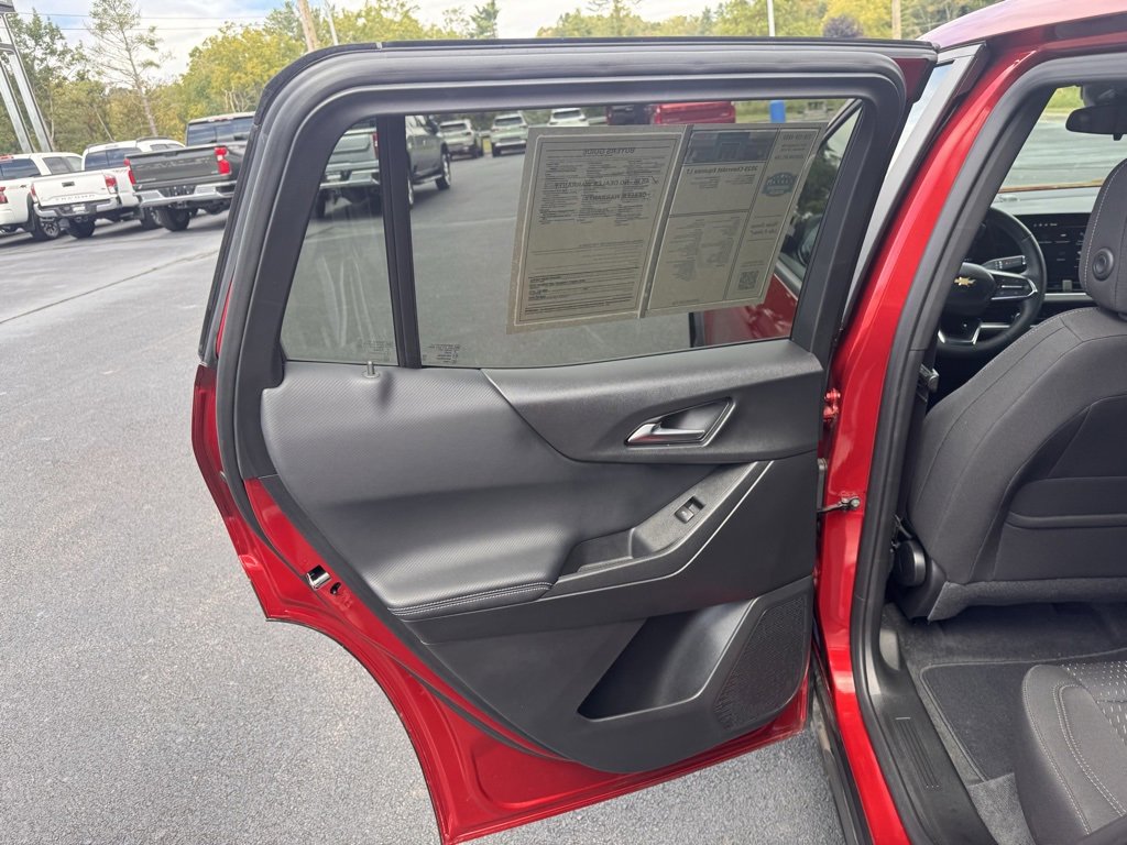 2025 Chevrolet Equinox LT photo 20