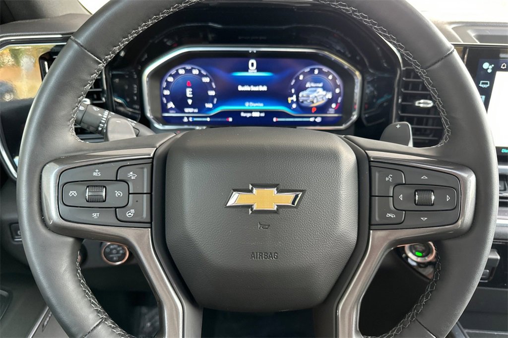 2023 Chevrolet Silverado 1500 High Country photo 26