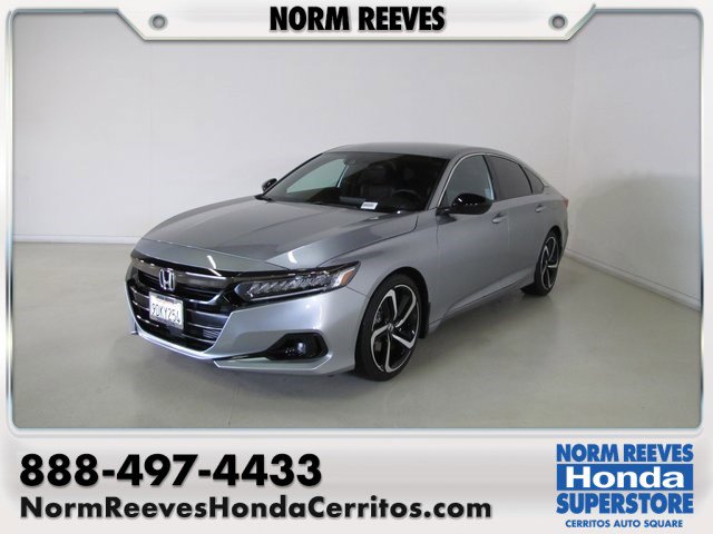 2022 Honda Accord Sport's photo