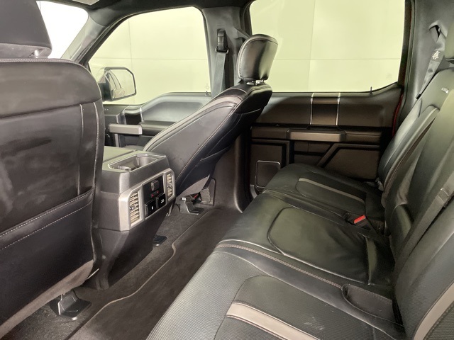 2018 Ford F-150 Platinum photo 35