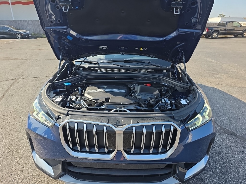 2025 Bmw X1 XDrive28i photo 2