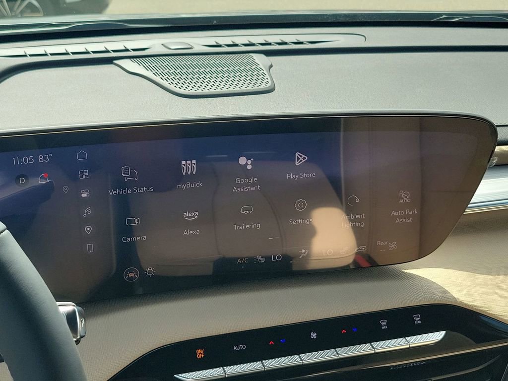 2025 Buick Enclave Preferred photo 24