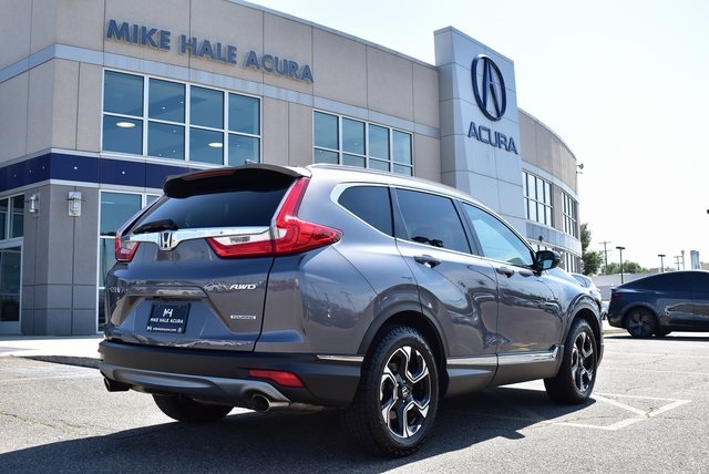 2018 Honda CR-V Touring photo 4