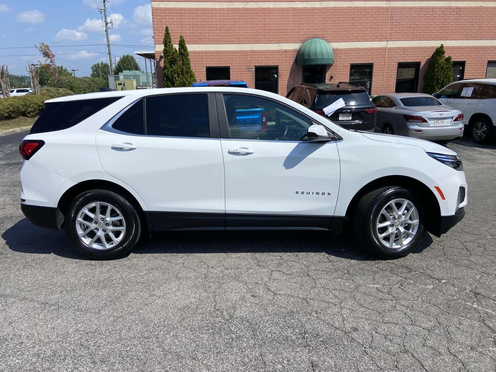 2023 Chevrolet Equinox LT photo 19