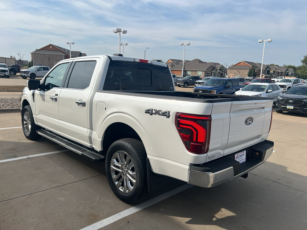 2025 Ford F-150 Lariat photo 4