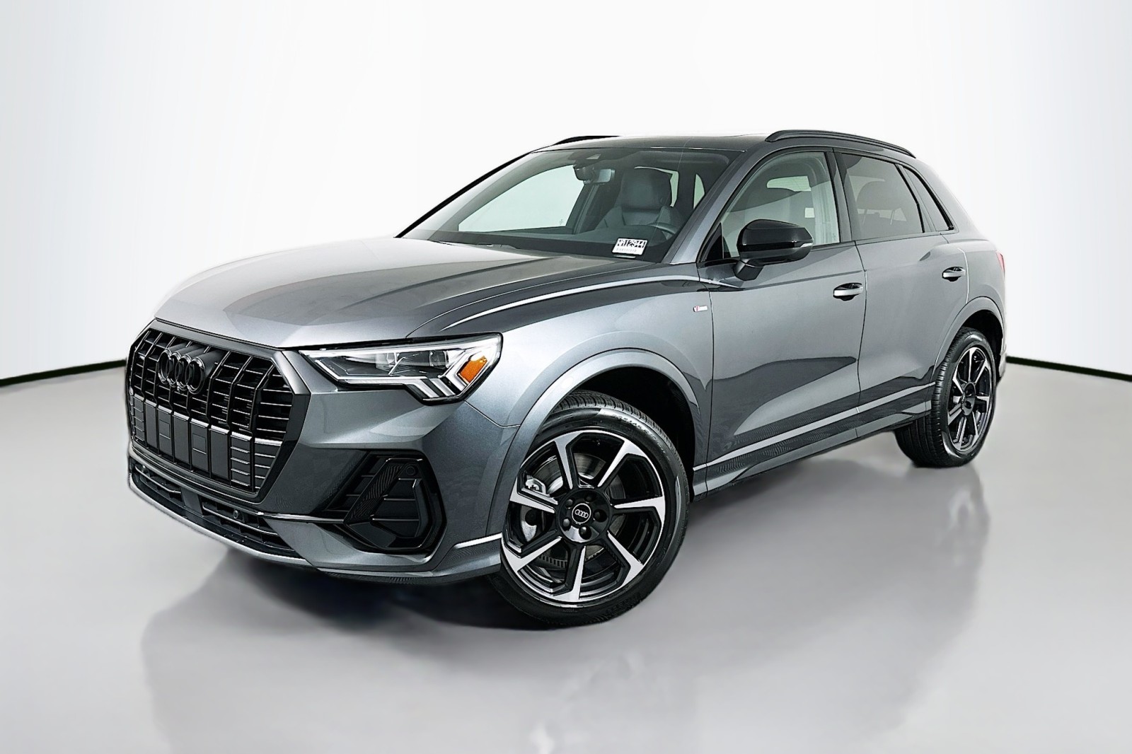2025 Audi Q3 S Line Premium Plus's photo