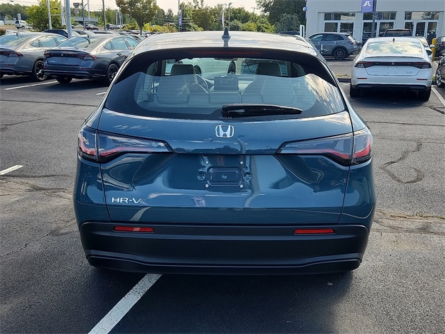 2024 Honda HR-V LX photo 3