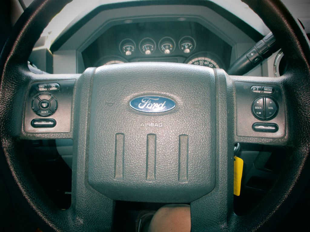 2015 Ford F-250 XLT photo 7