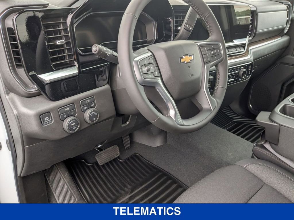 2025 Chevrolet Silverado 1500 LT photo 14