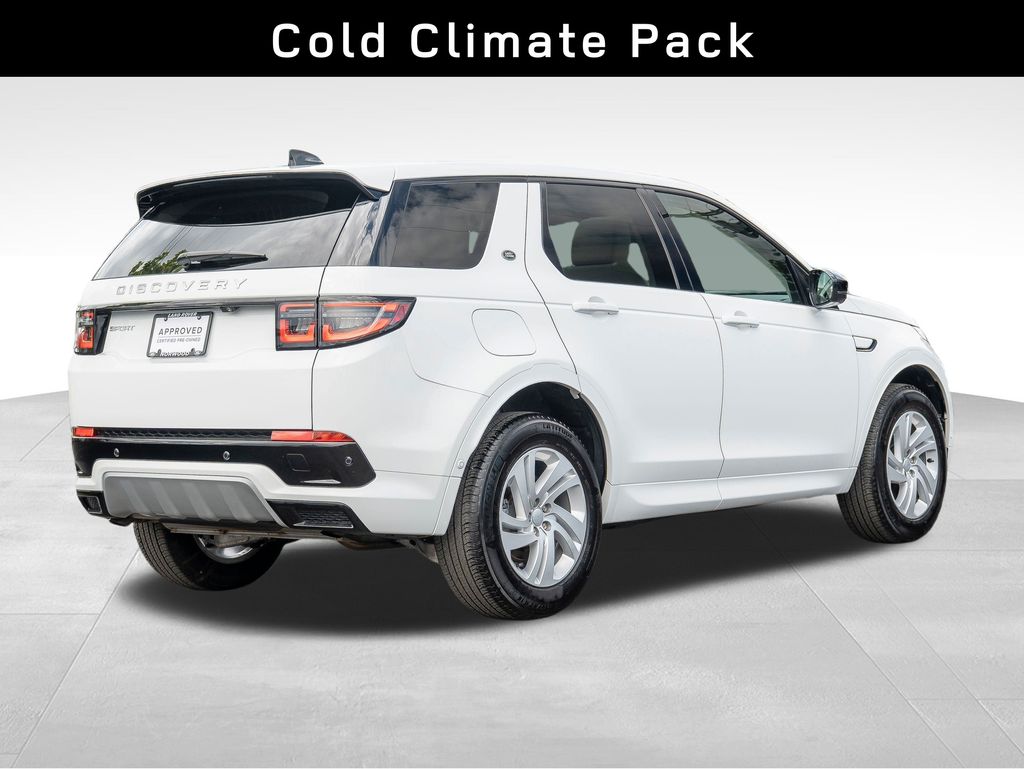 2024 Land Rover Discovery Sport S photo 2