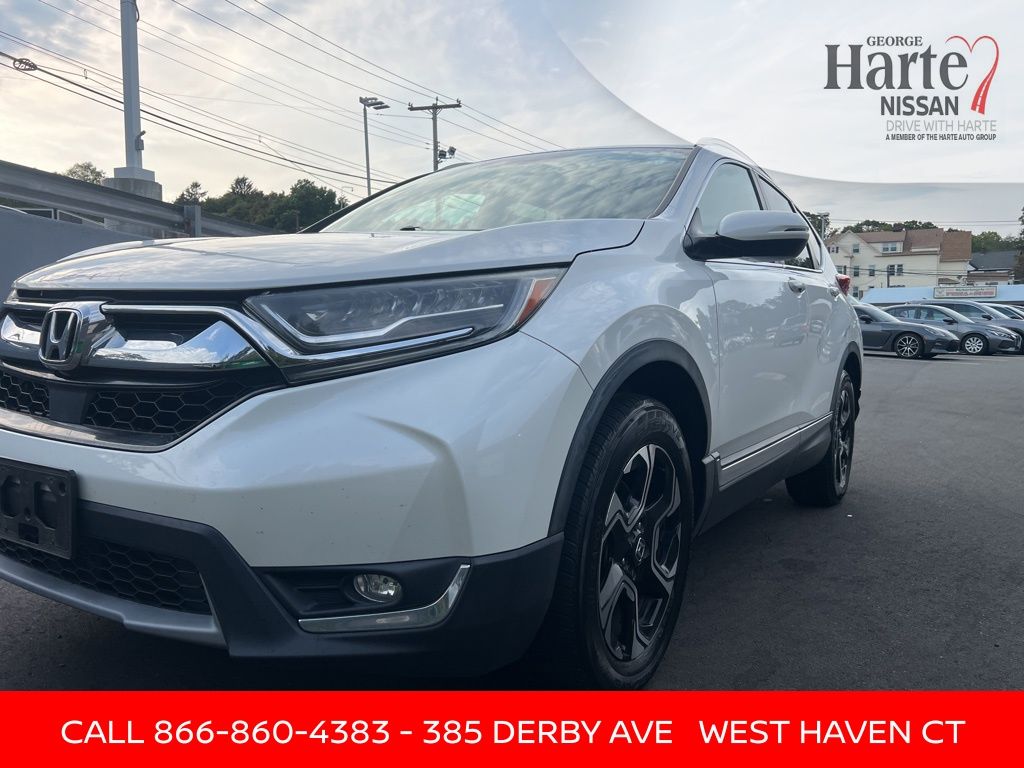 2017 Honda CR-V Touring's photo