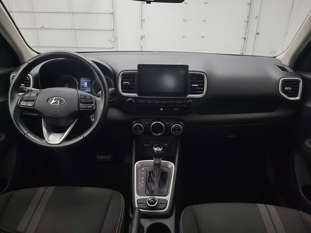 2021 Hyundai Venue SEL Denim photo 11
