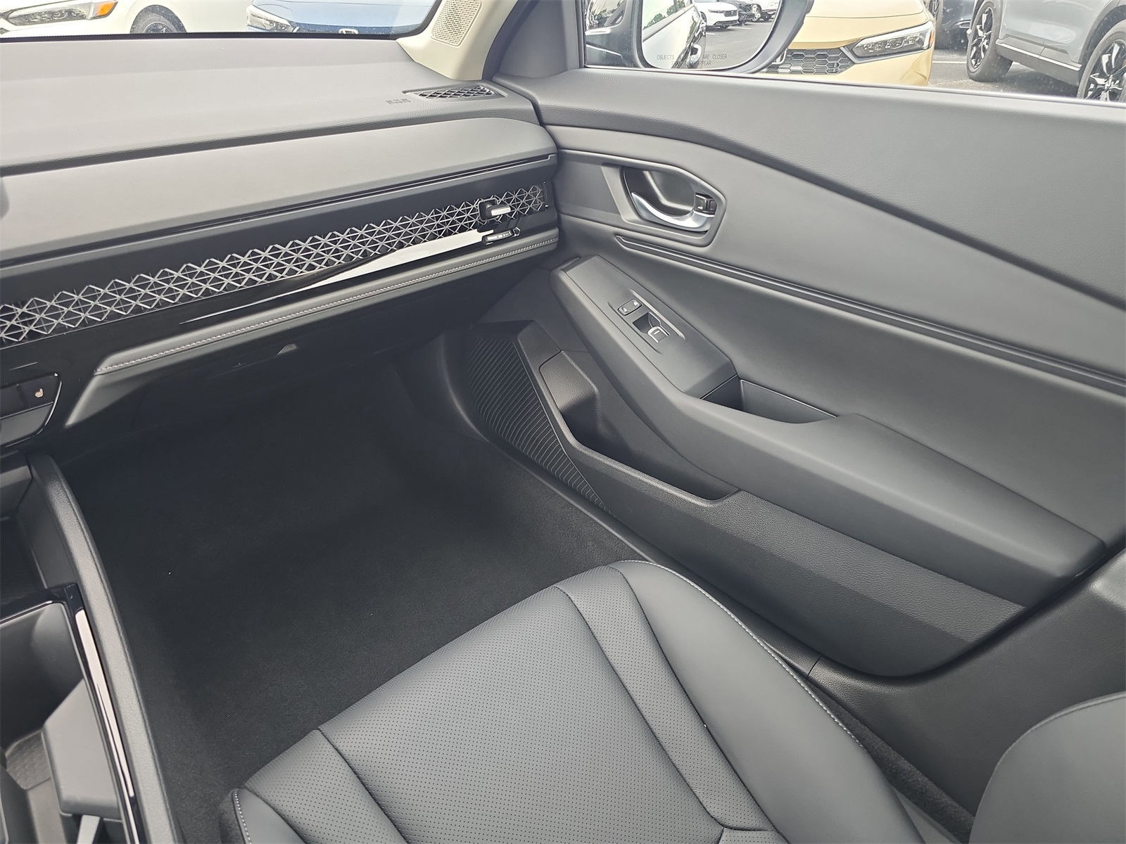 2025 Honda Accord Hybrid EX-L photo 14