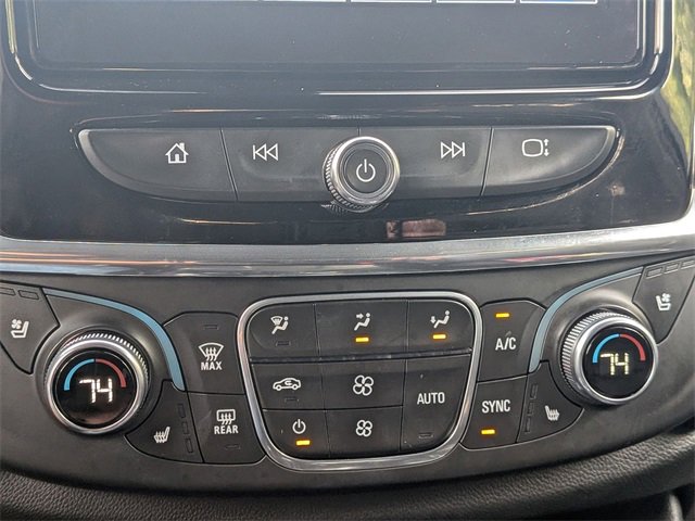 2022 Chevrolet Traverse Premier photo 22