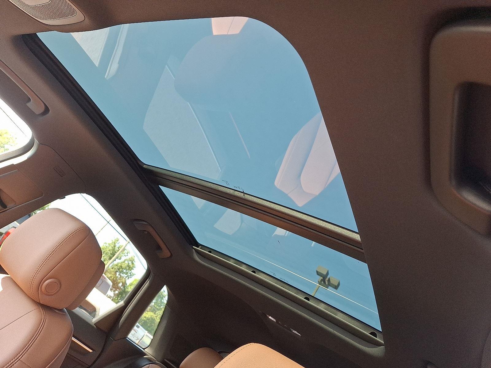 2024 Audi Q3 S line Premium Plus photo 9