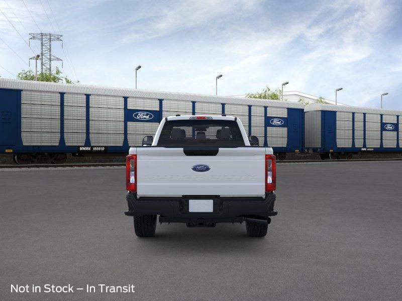 2026 Ford F-350 photo 3