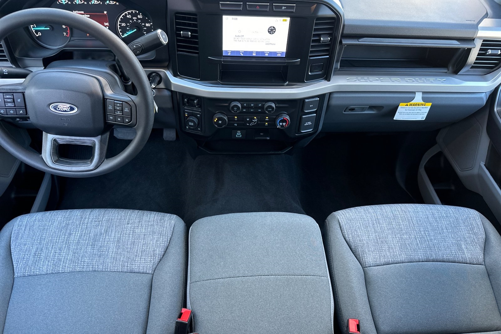 2024 Ford F-350 XLT photo 12