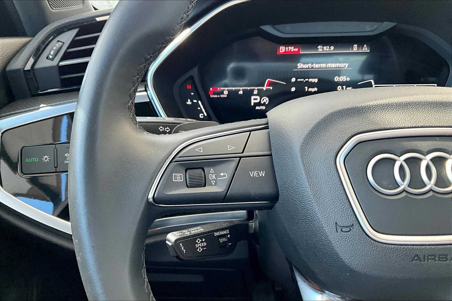 2023 Audi Q3 S line Premium Plus photo 20
