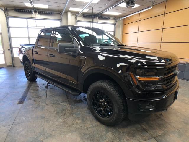 2025 Ford F-150 XLT photo 2