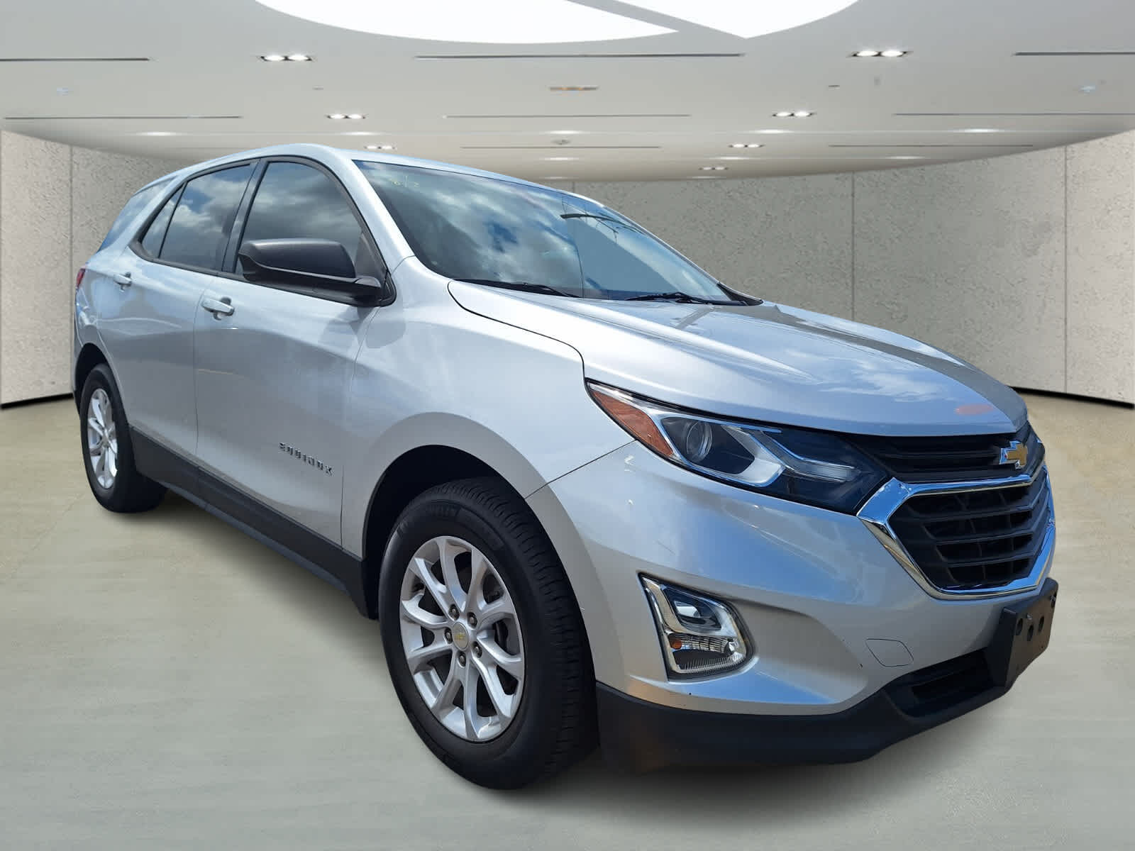2019 Chevrolet Equinox LS photo 7