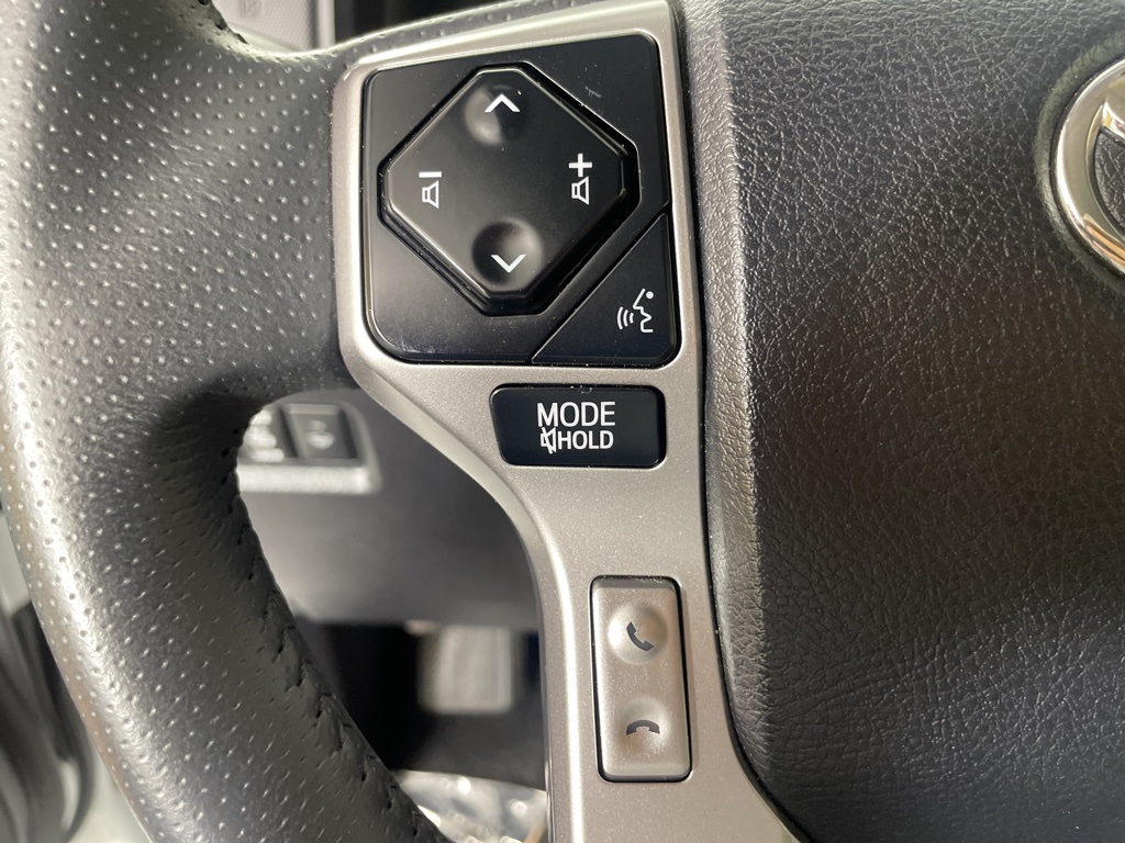 2024 Toyota 4Runner SR5 photo 22