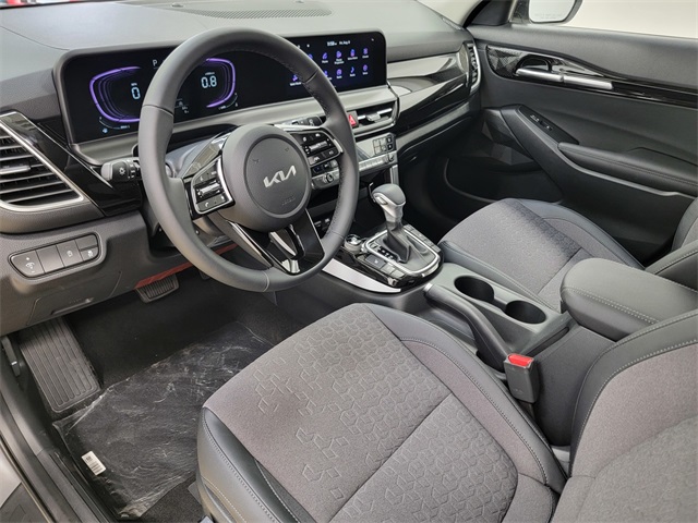 2026 Kia Seltos S photo 12