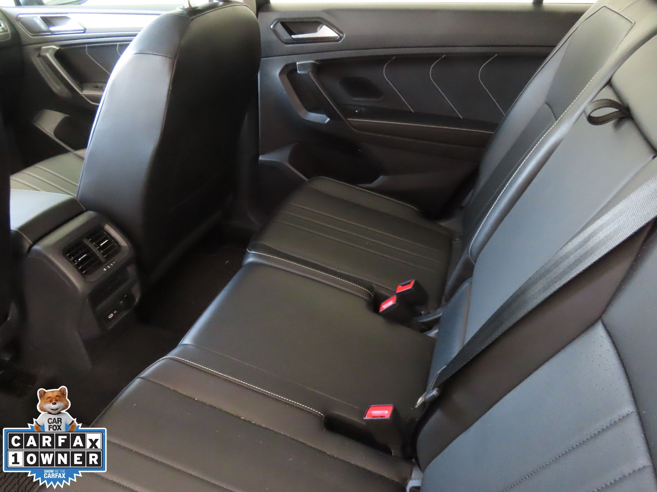 2023 Volkswagen Tiguan SE photo 19