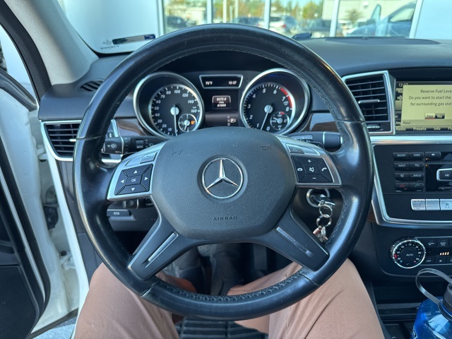 2014 Mercedes Benz ML 350 4MATIC photo 4