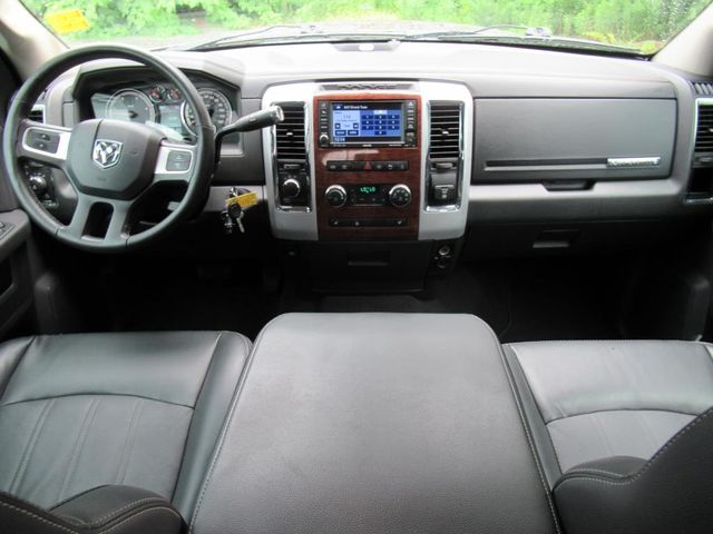 2010 Ram 2500 Laramie photo 10