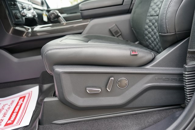 2025 FORD F-150 - Image 40