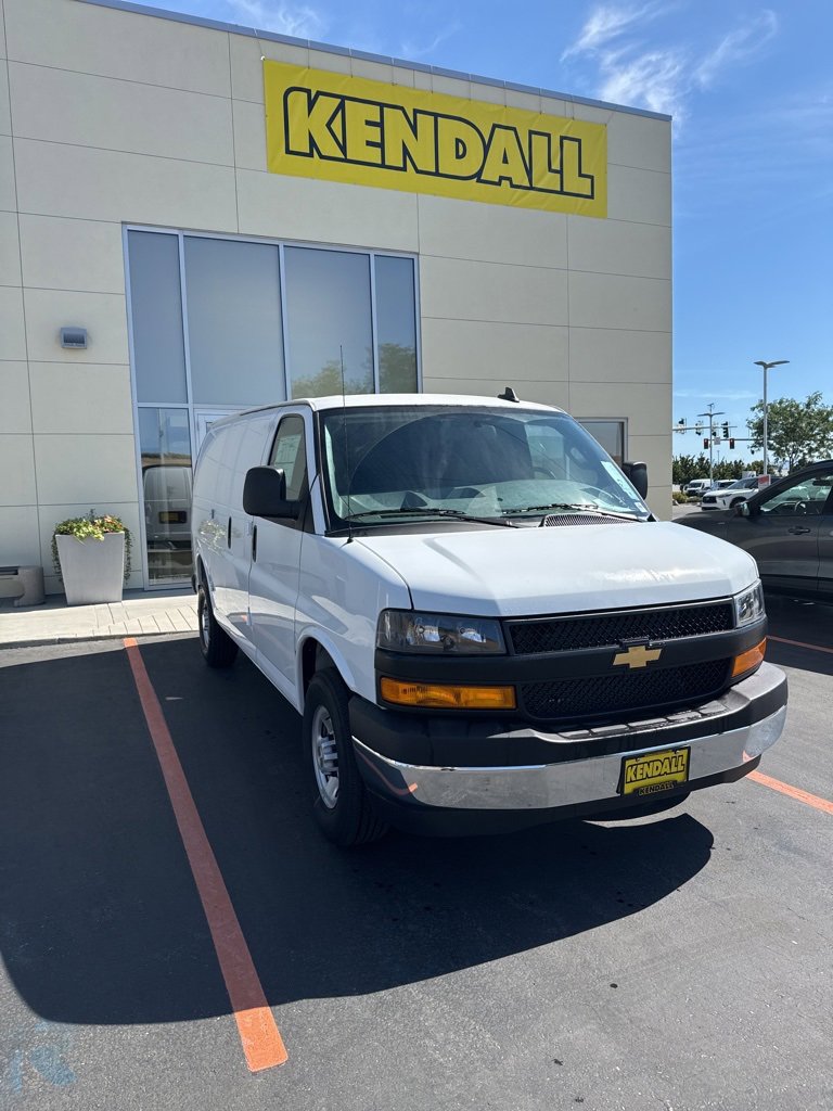 2025 Chevrolet Express Cargo Work Van's photo