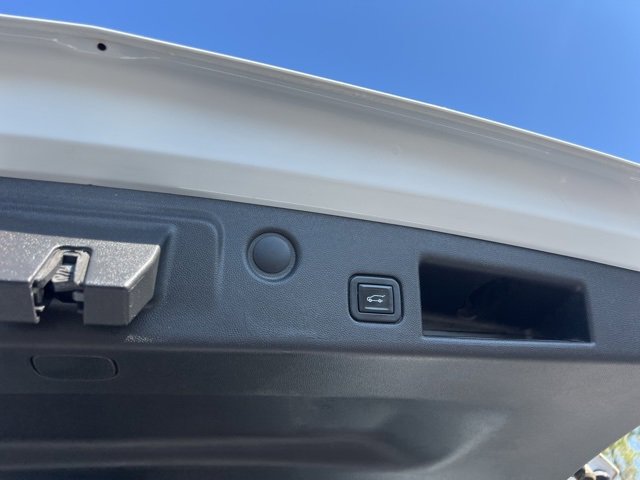 2020 Chevrolet Equinox LT photo 15