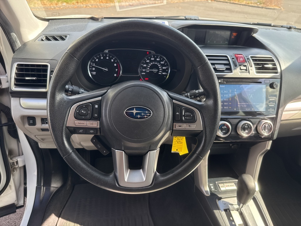 2017 Subaru Forester 2.5i Premium photo 27