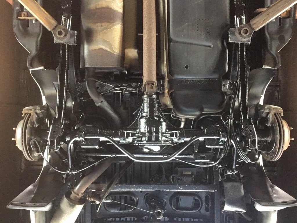 2011 Chevrolet Avalanche LTZ photo 3