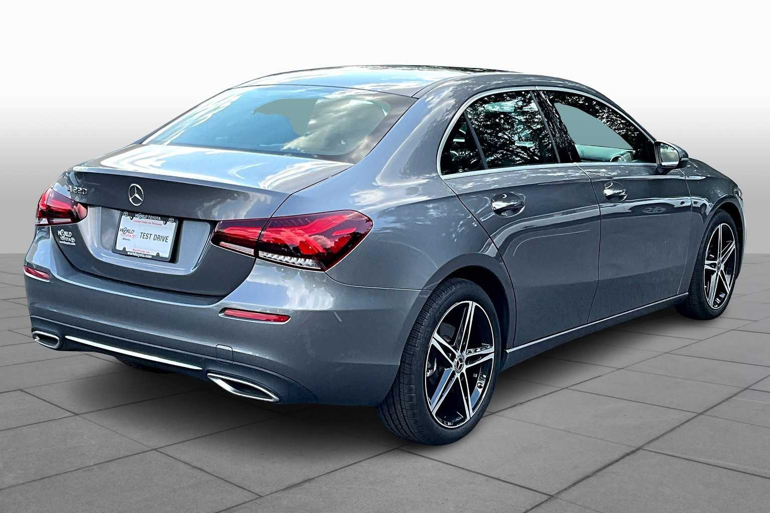 2022 Mercedes Benz A 220 photo 11