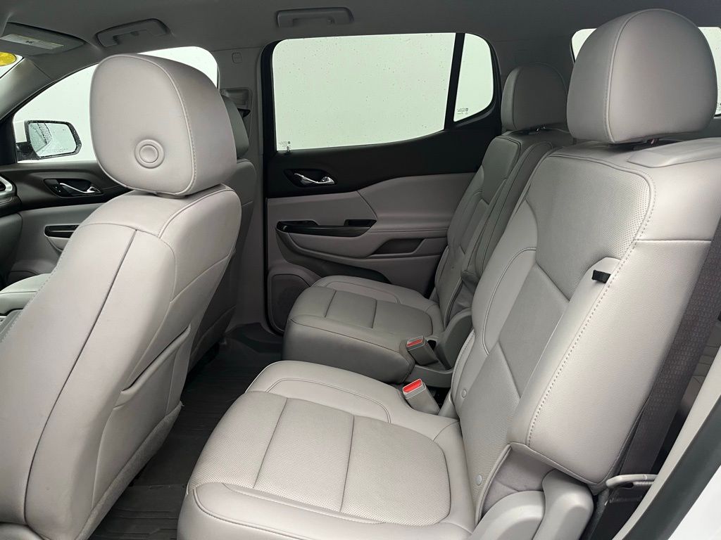 2023 Gmc Acadia SLT photo 30