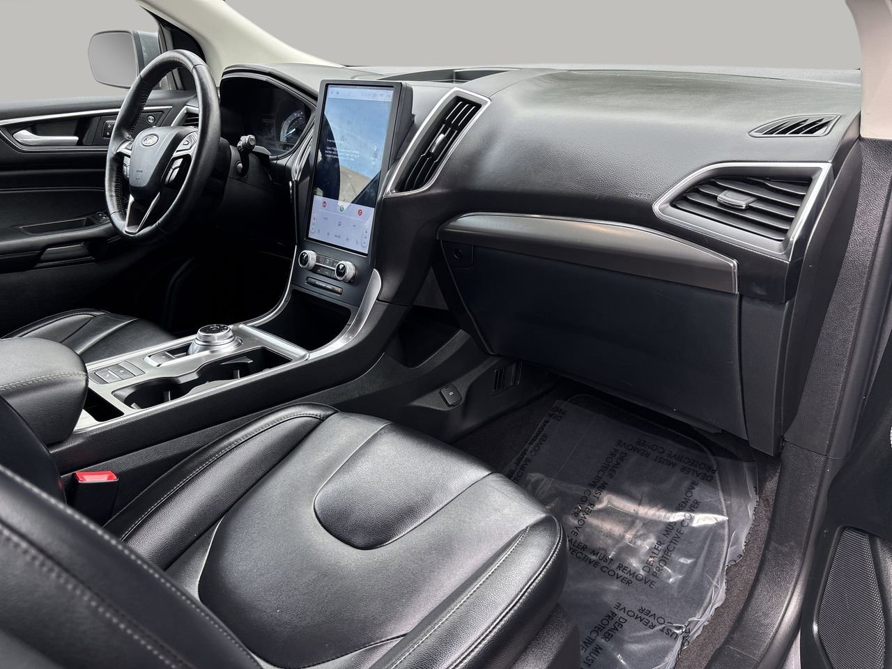 2022 Ford Edge Titanium photo 7
