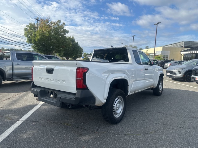 2024 Toyota Tacoma SR photo 4