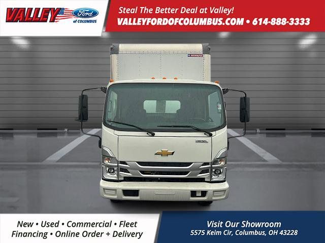 2023 Chevrolet Silverado photo 2